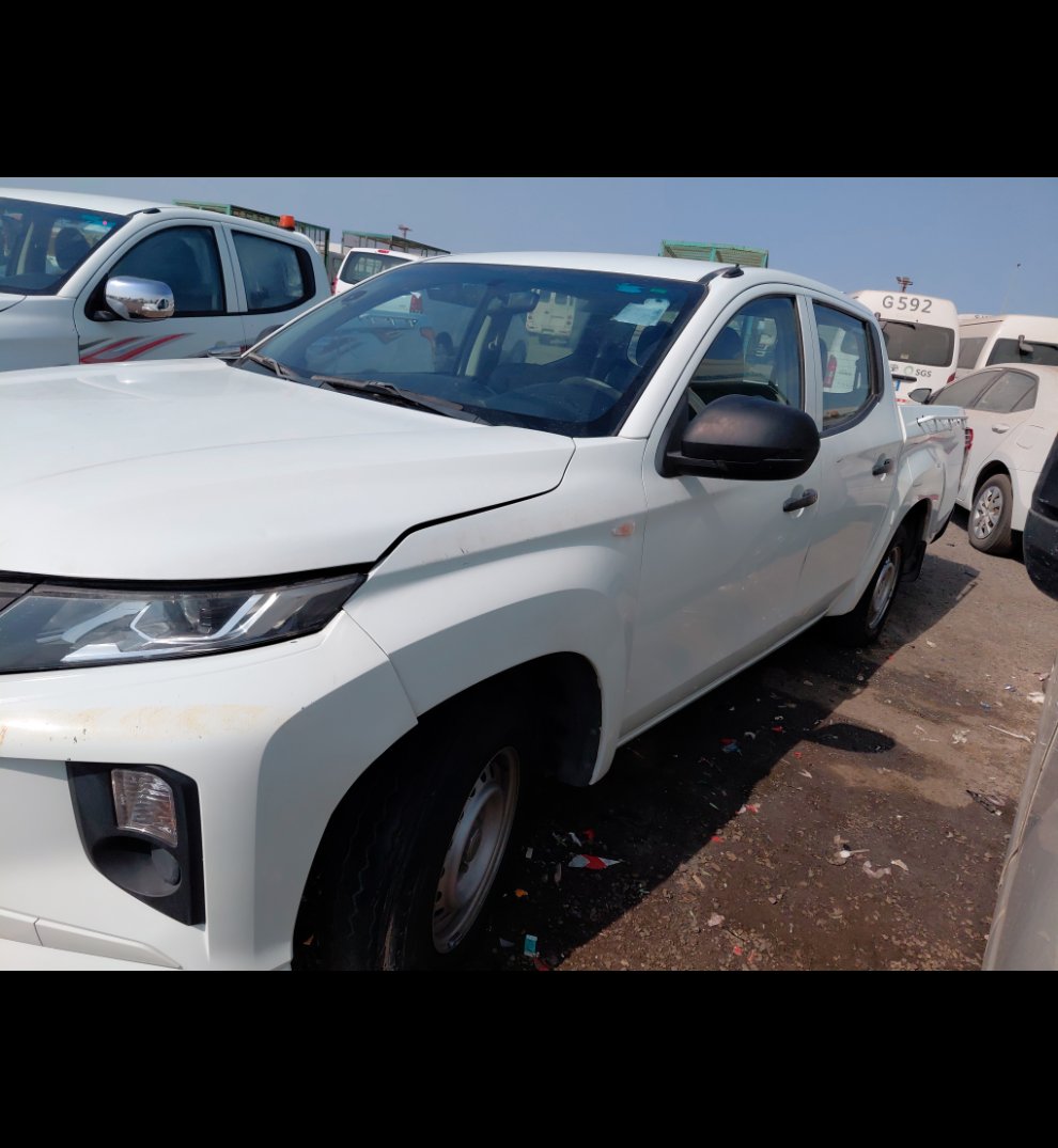 ميتسوبيشي L200  2020 image