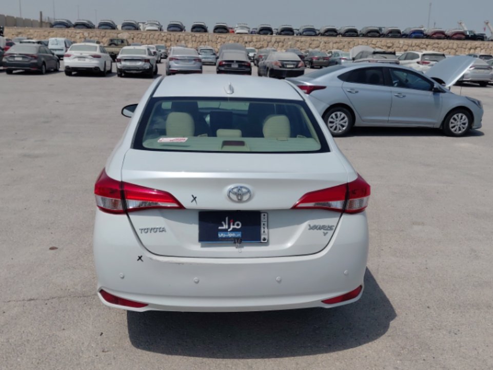 Toyota Yaris SD Y 2021 image