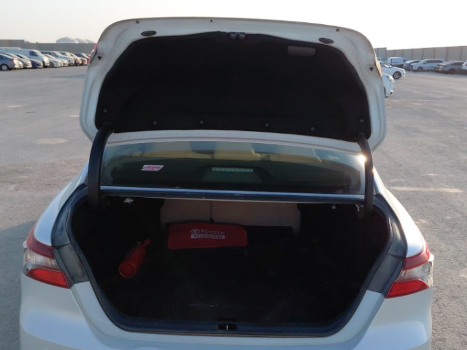 Toyota Camry GL K HEV 2021 image