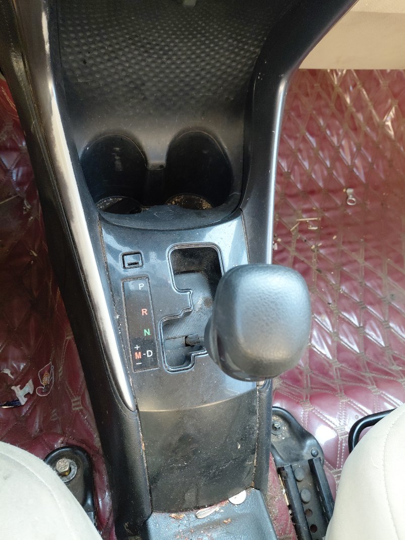 Toyota Yaris SD Y 2022 image