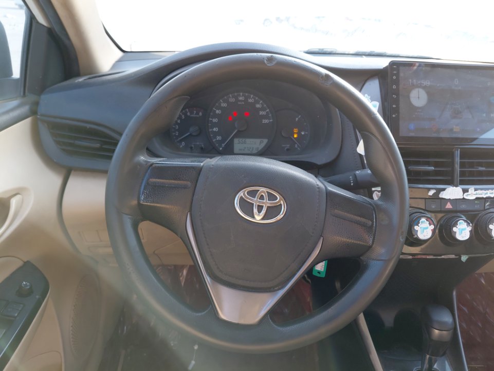 Toyota Yaris SD Y 2022 image