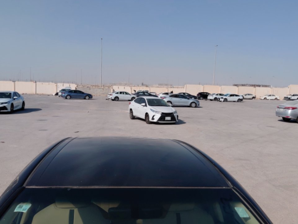 Toyota Camry LE STD 2018 image