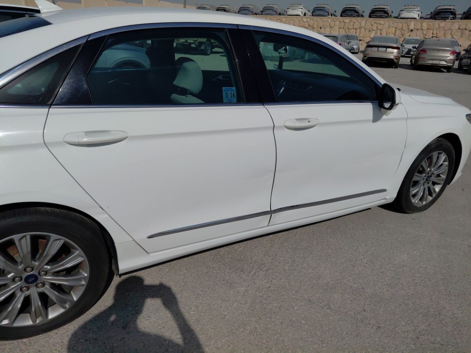 Ford Taurus FLEET 2021 image