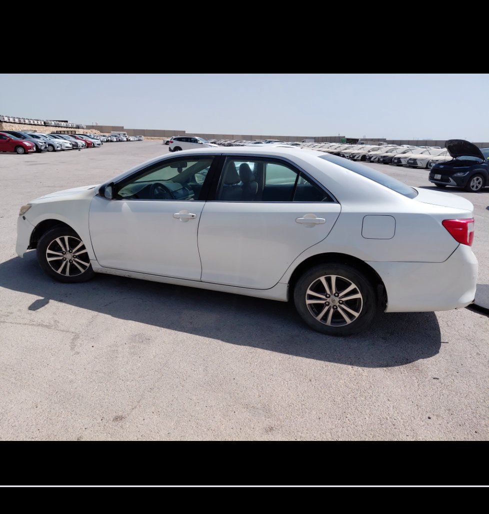 Toyota Camry GL 2014 image