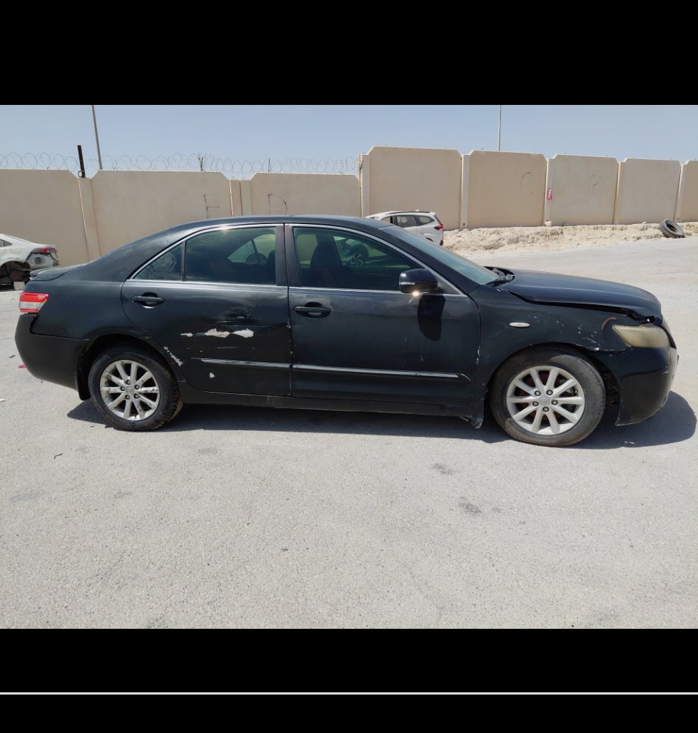 Toyota Camry GLI 2010 image