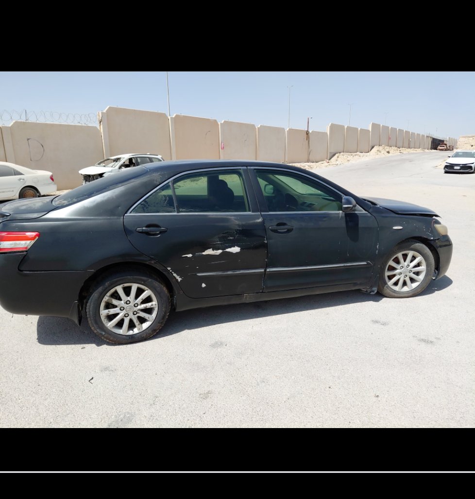 Toyota Camry GLI 2010 image