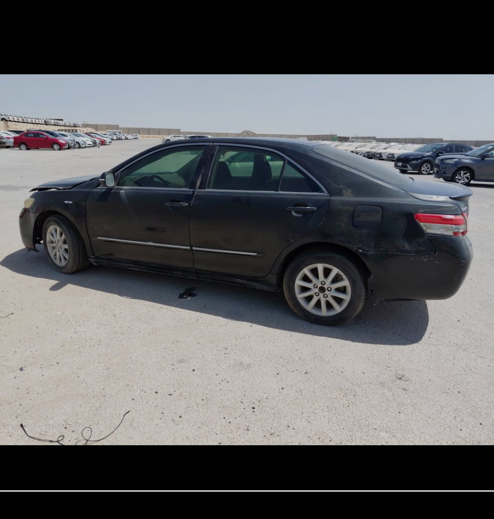 Toyota Camry GLI 2010 image