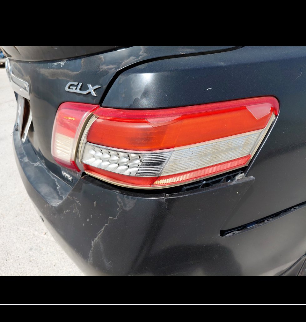 Toyota Camry GLI 2010 image