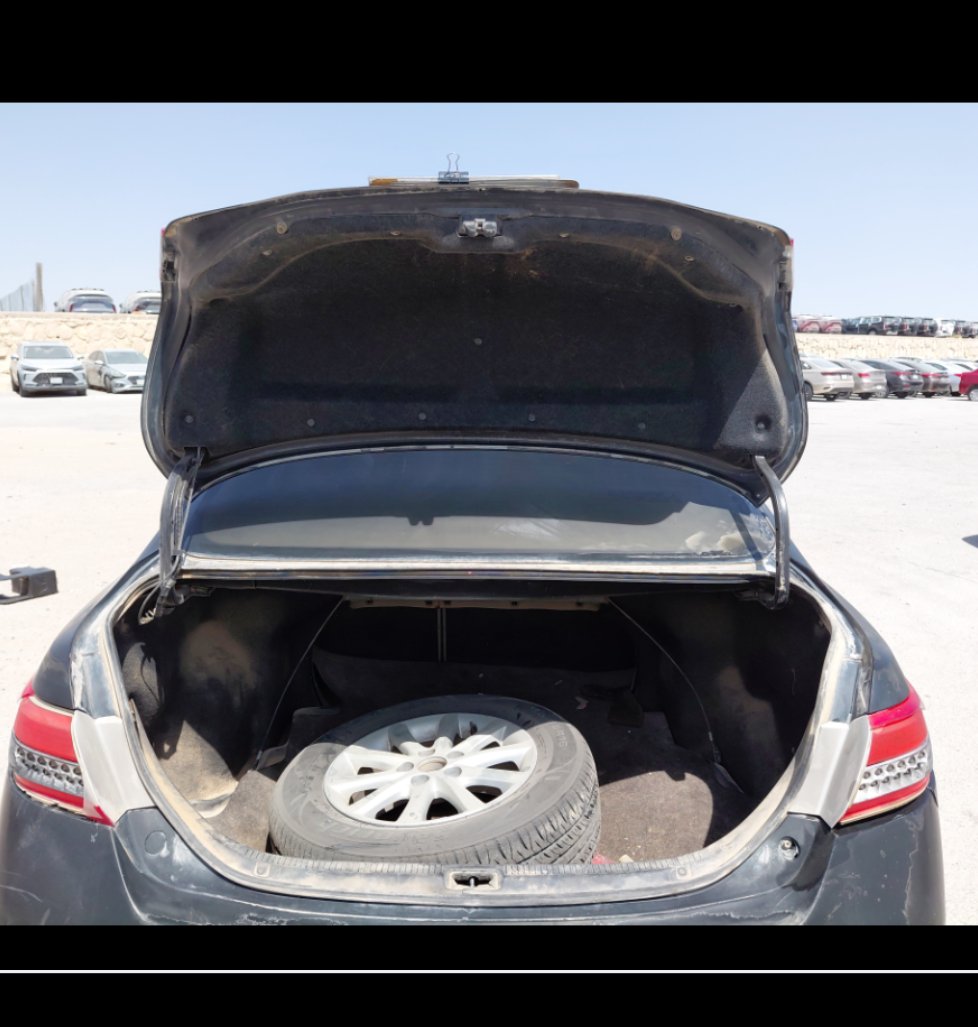 Toyota Camry GLI 2010 image