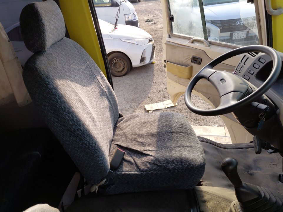 Mitsubishi Fuso  2015 image