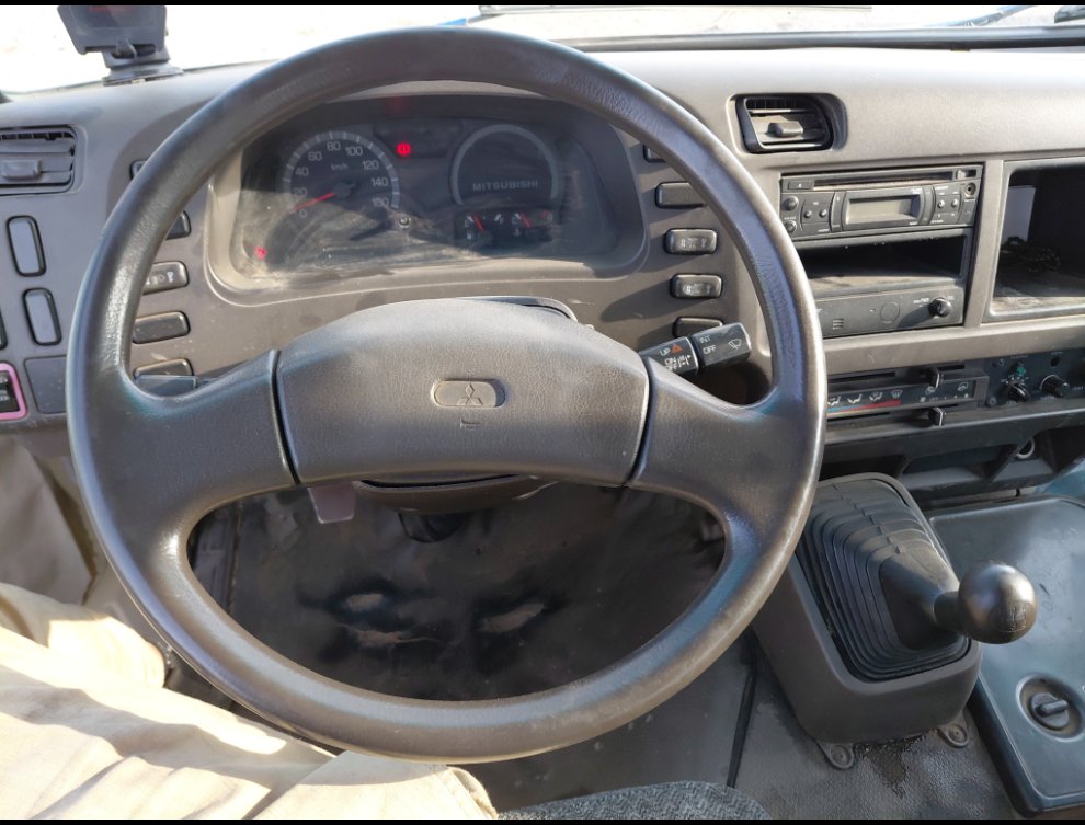 Mitsubishi Rosa  2015 image