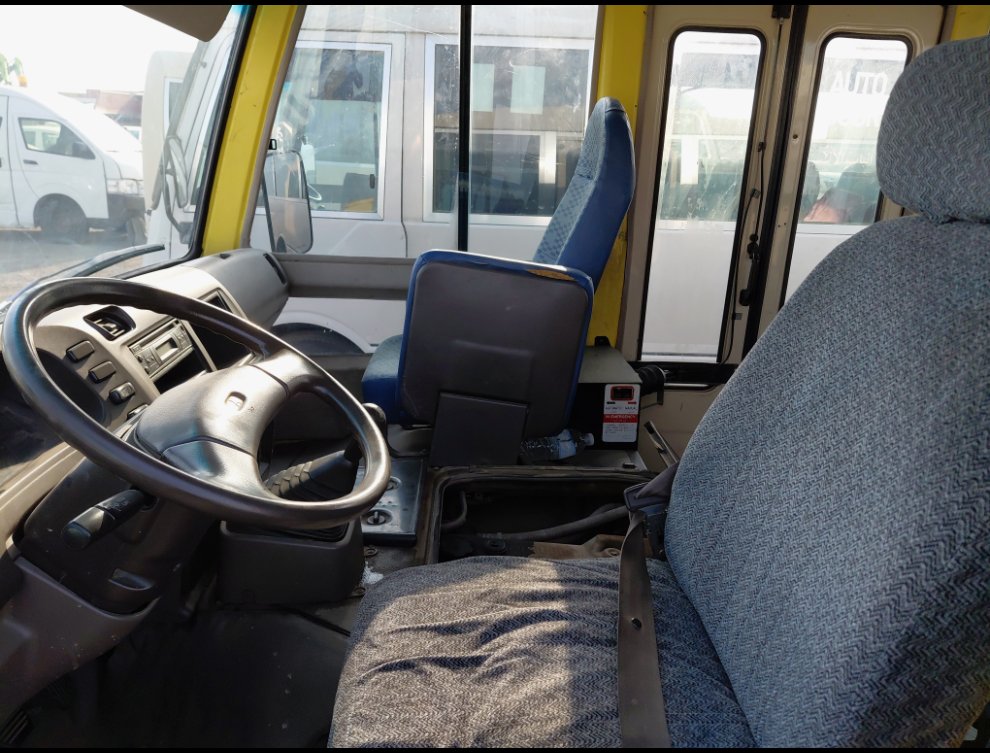 Mitsubishi Rosa  2015 image