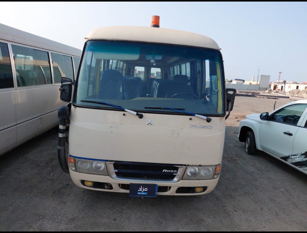 Mitsubishi Rosa  2015