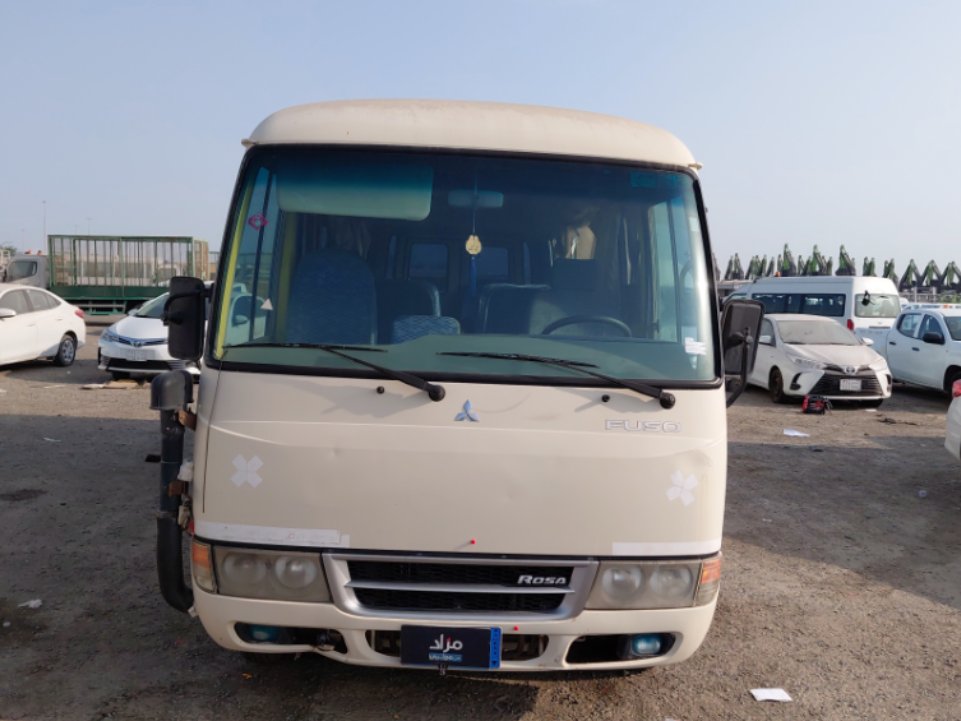 Mitsubishi Fuso  2015