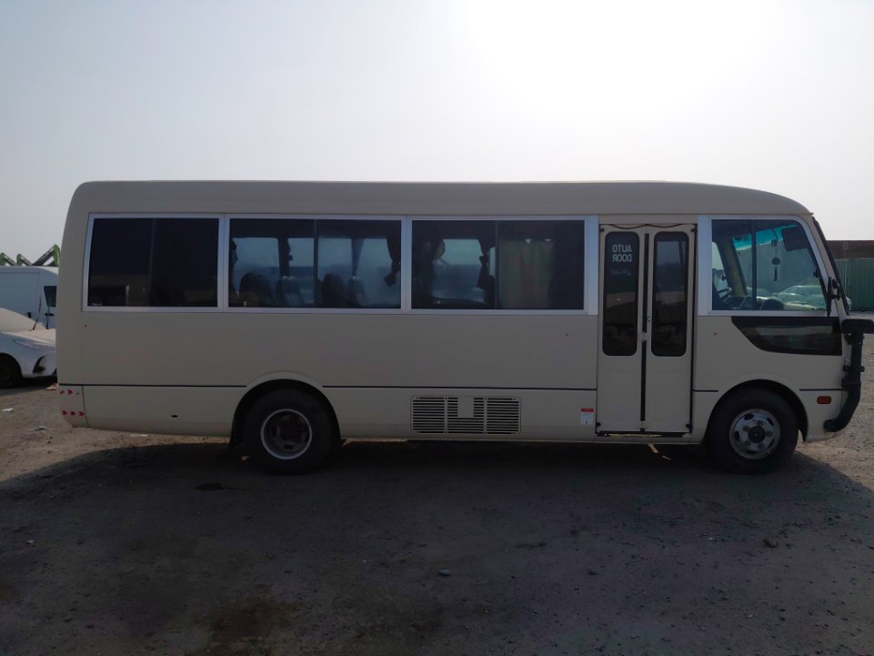 Mitsubishi Fuso  2015 image