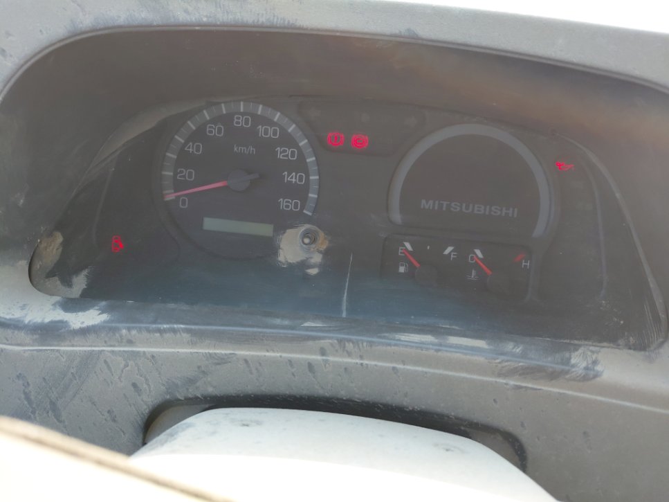 Mitsubishi Rosa  2015 image