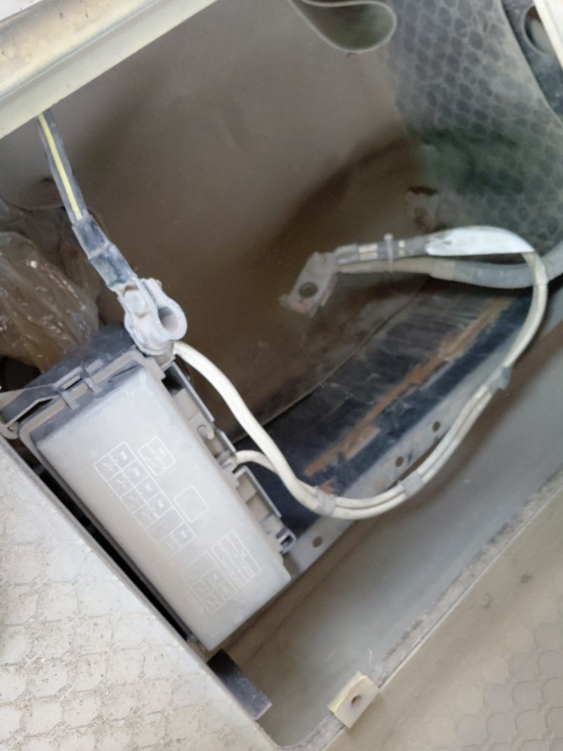 Mitsubishi Rosa  2015 image