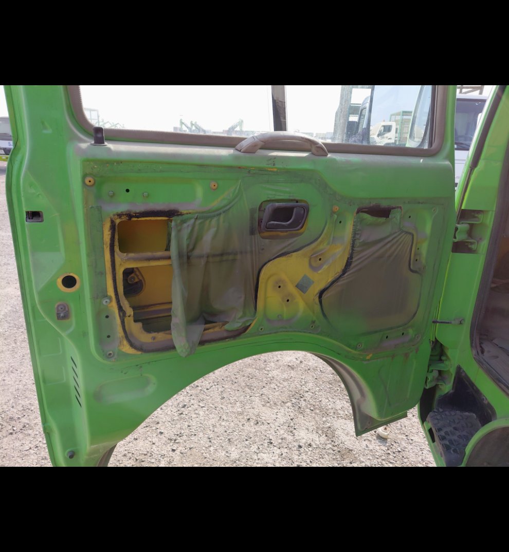 Mitsubishi Rosa  2015 image