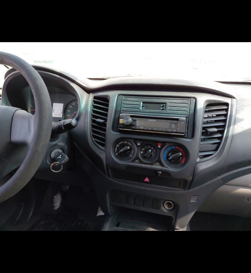 ميتسوبيشي L200  2017 image