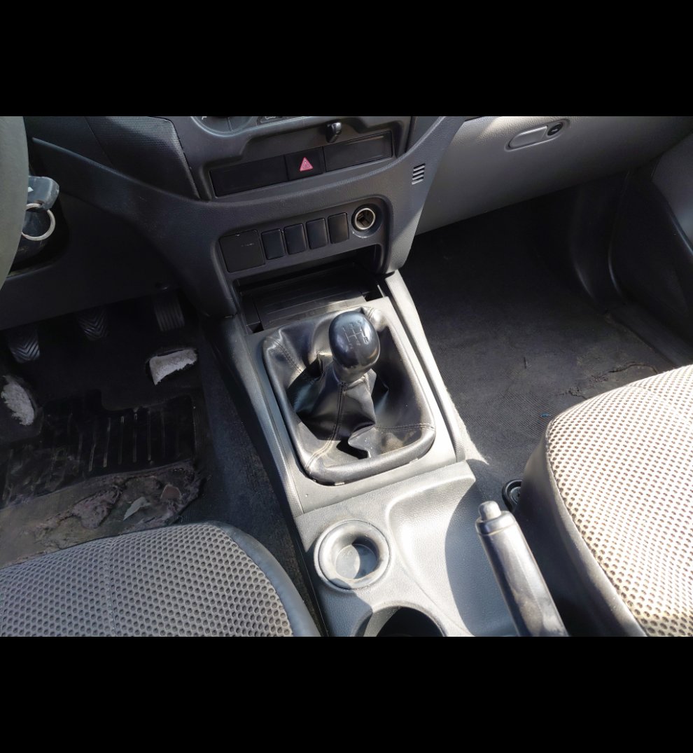 ميتسوبيشي L200  2017 image