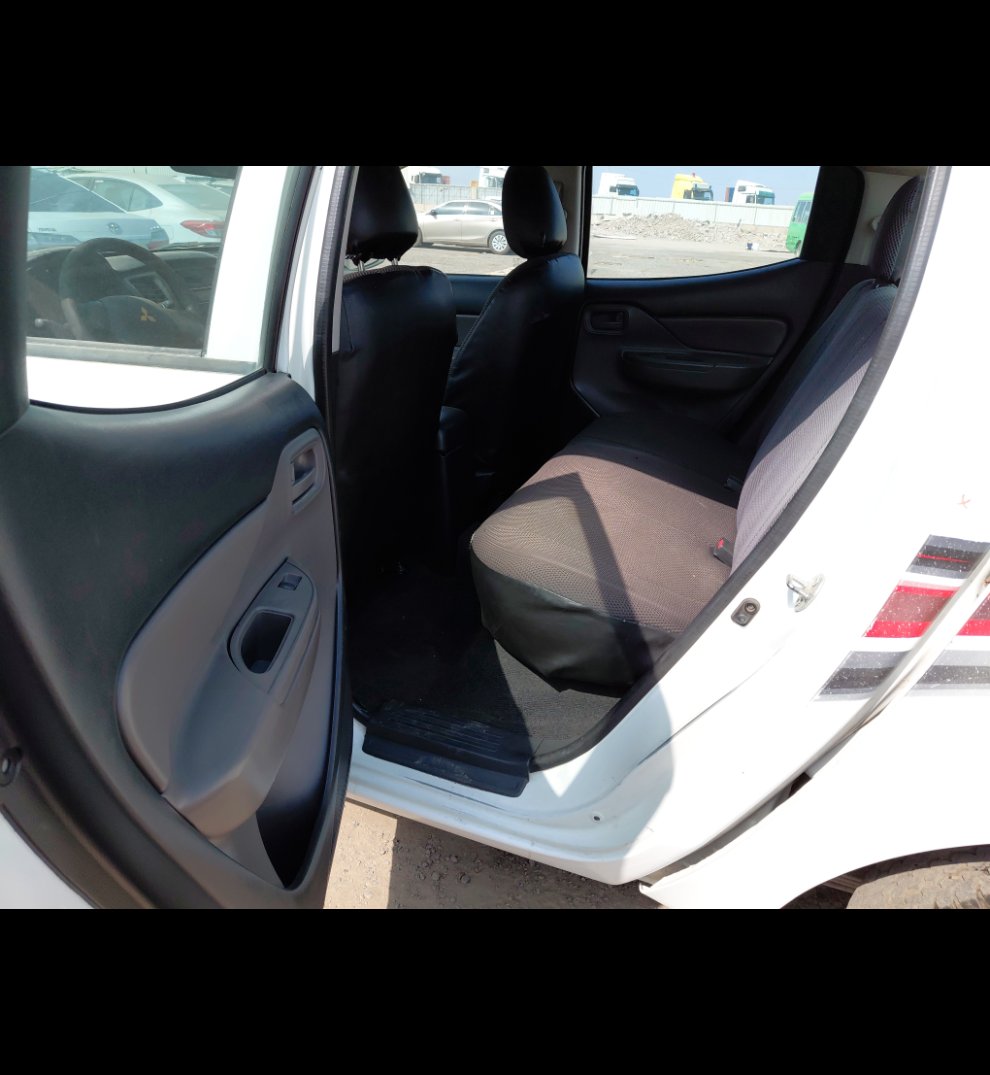 ميتسوبيشي L200  2017 image