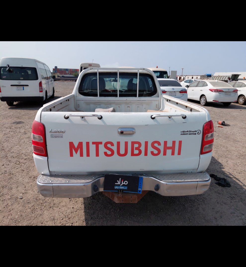 ميتسوبيشي L200  2017 image