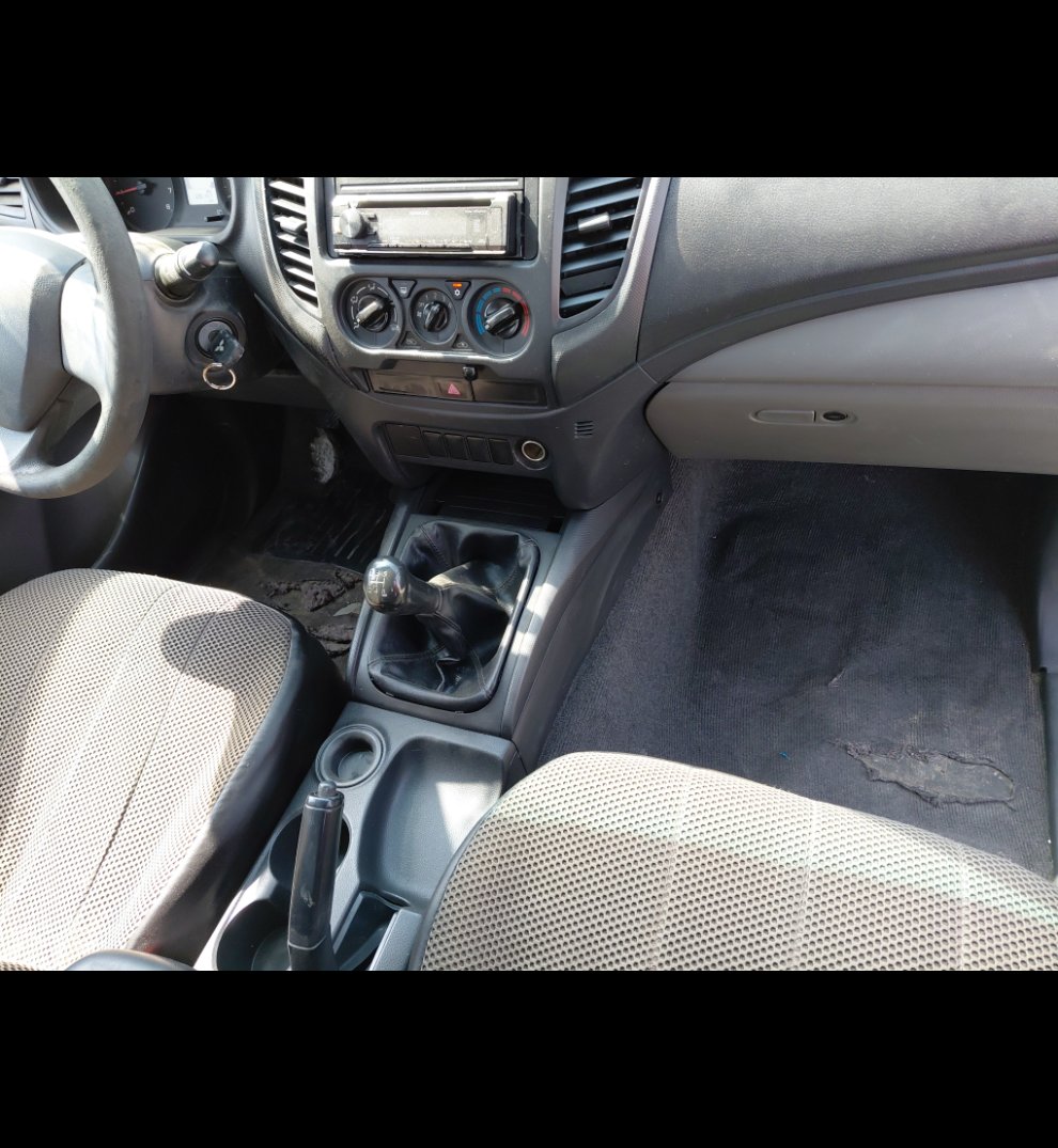 ميتسوبيشي L200  2017 image