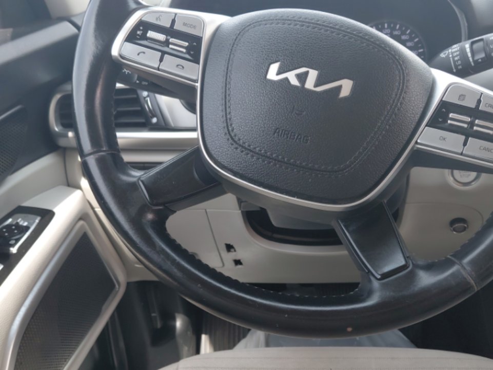 KIA Telluride LX 2WD 2022 image