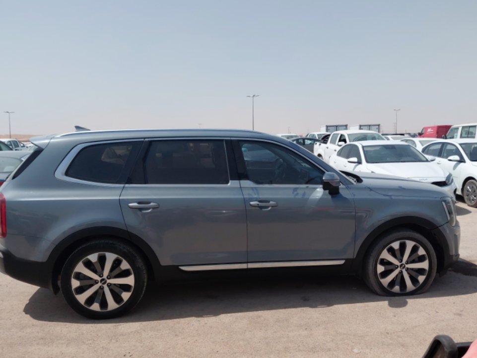 KIA Telluride LX 2WD 2022 image