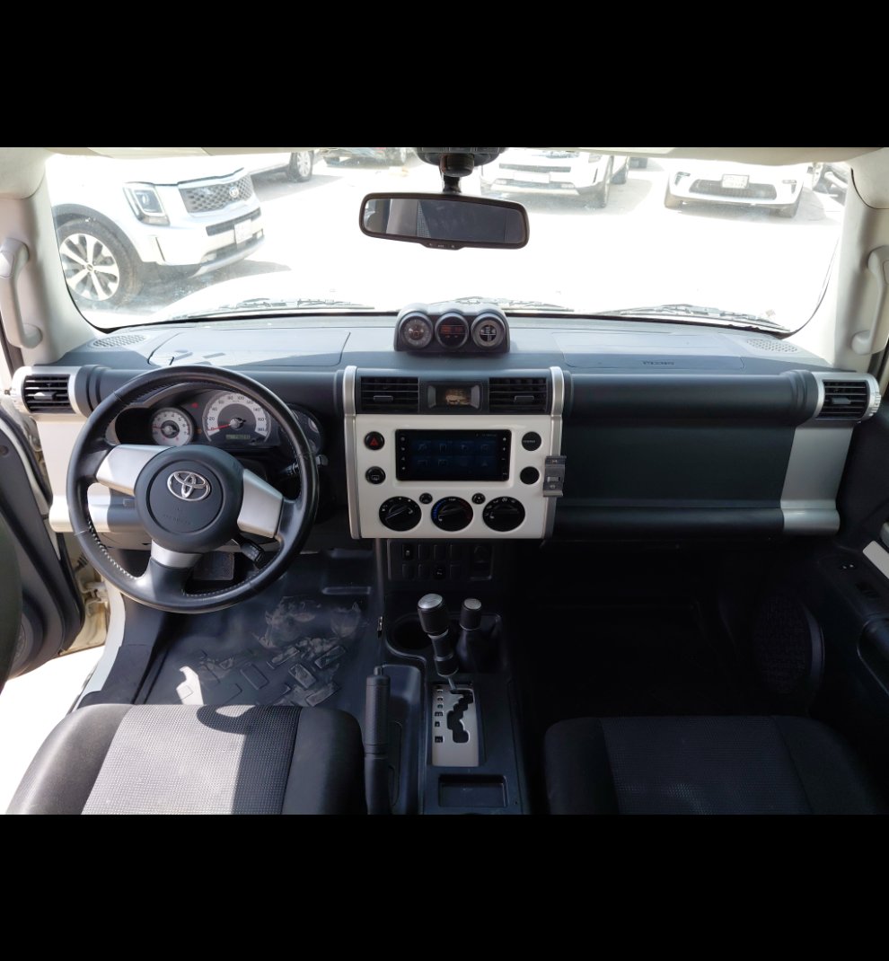 تويوتا إف جي كروزر  2023 image