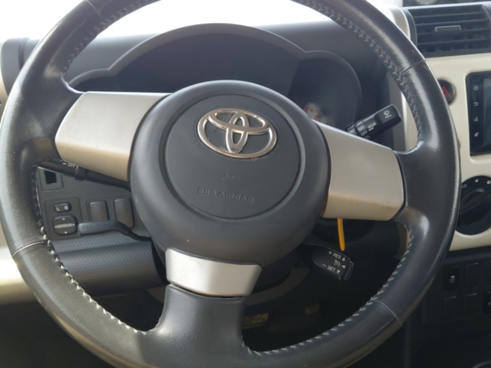 تويوتا إف جي كروزر  2023 image