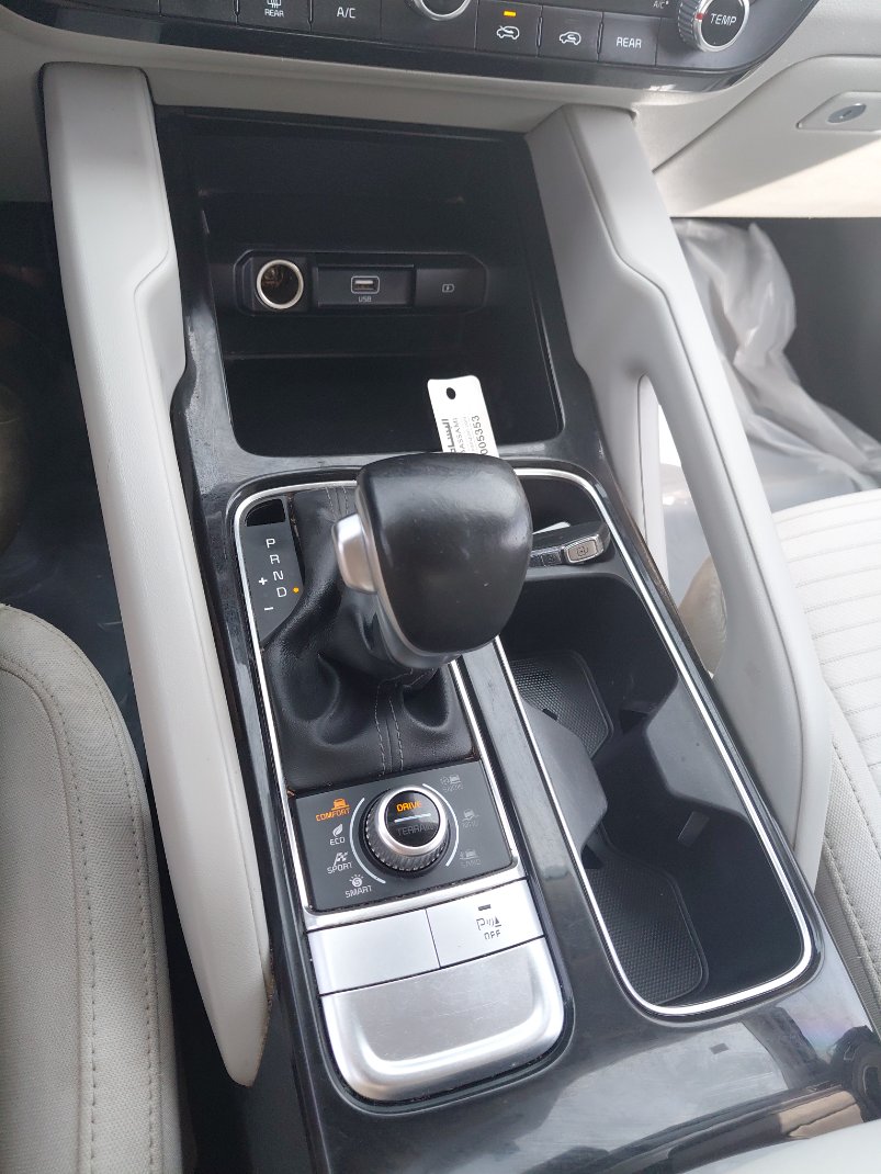 كيا تيلورايد LX AWD 2021 image