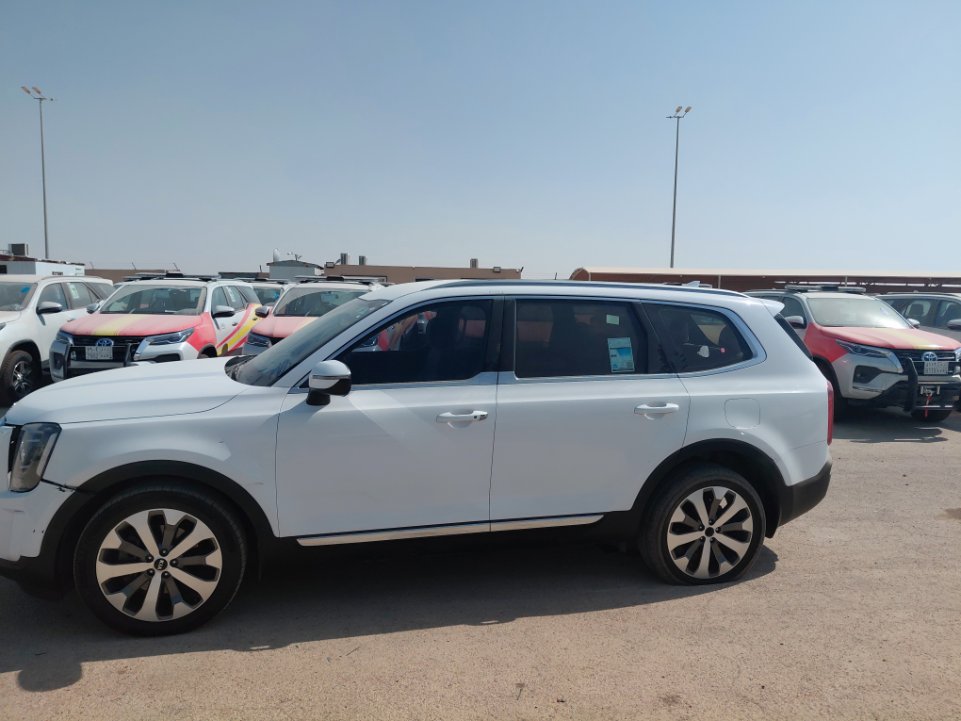 كيا تيلورايد LX AWD 2021 image