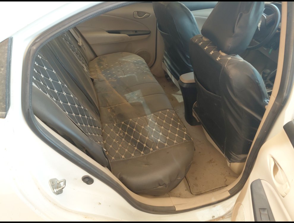 Toyota Yaris Y FLT 2020 image