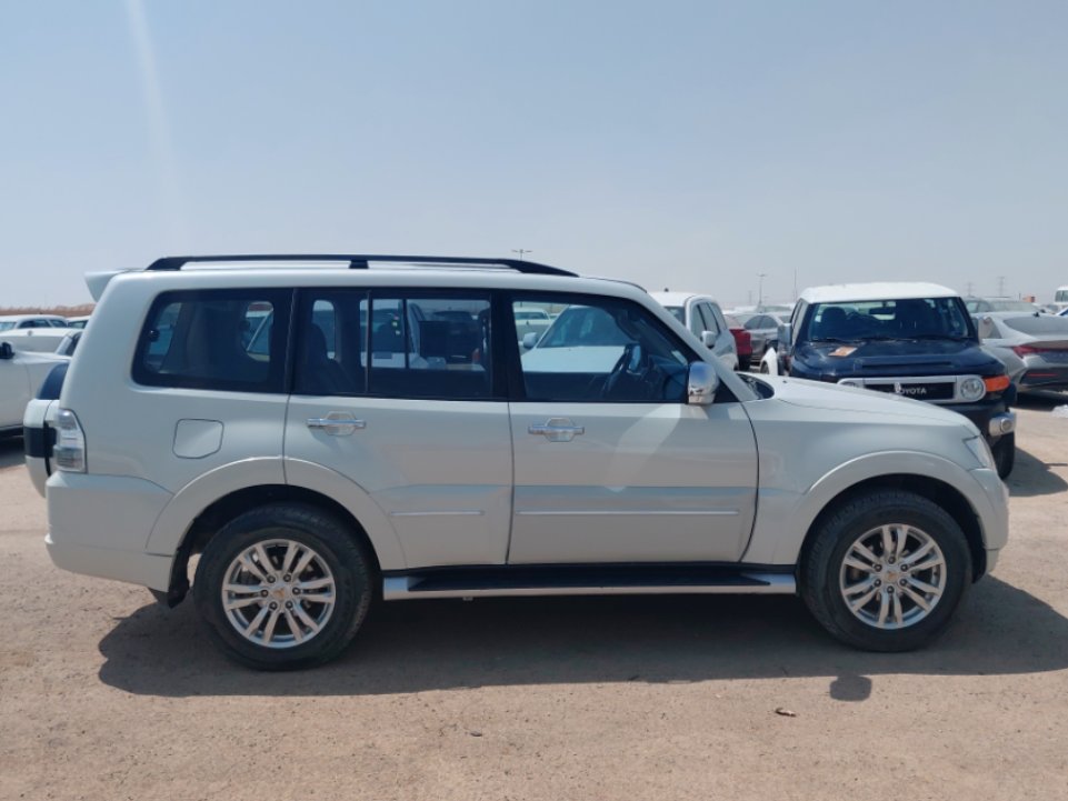 ميتسوبيشي باجيرو  2020 image