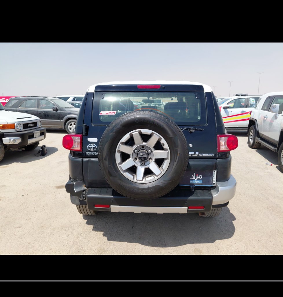 Toyota FJ Cruiser  2022 image