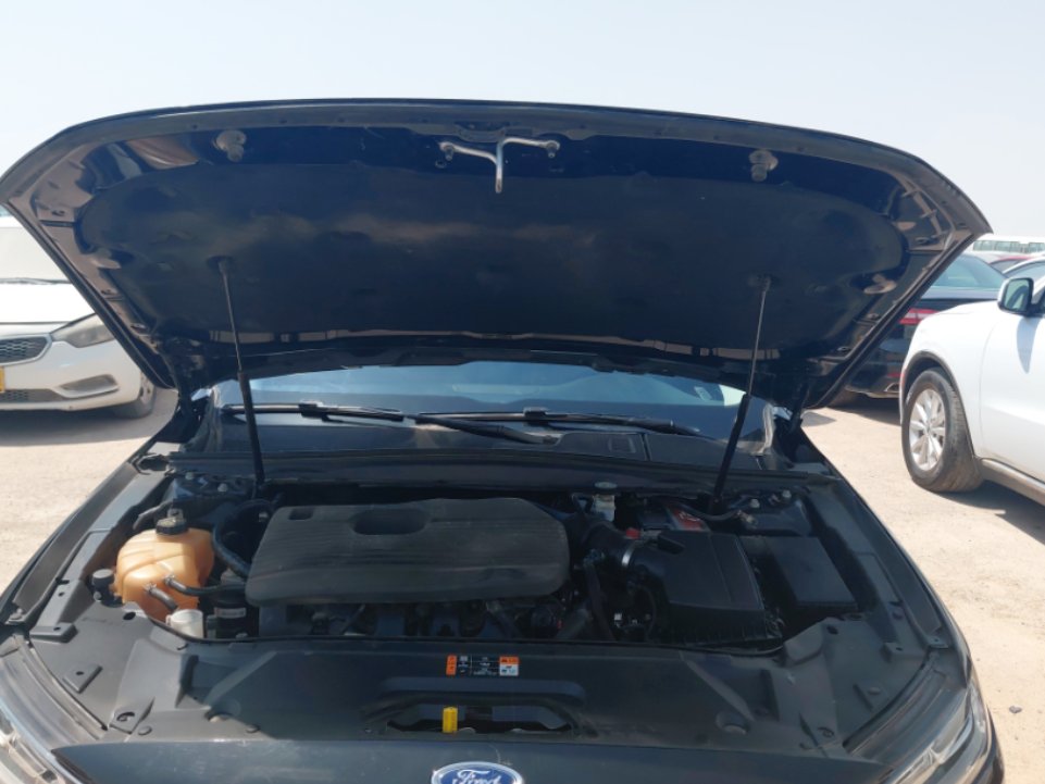 Ford Taurus  2020 image