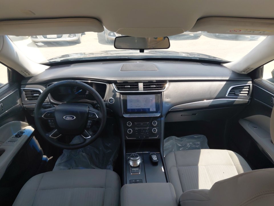 Ford Taurus  2020 image