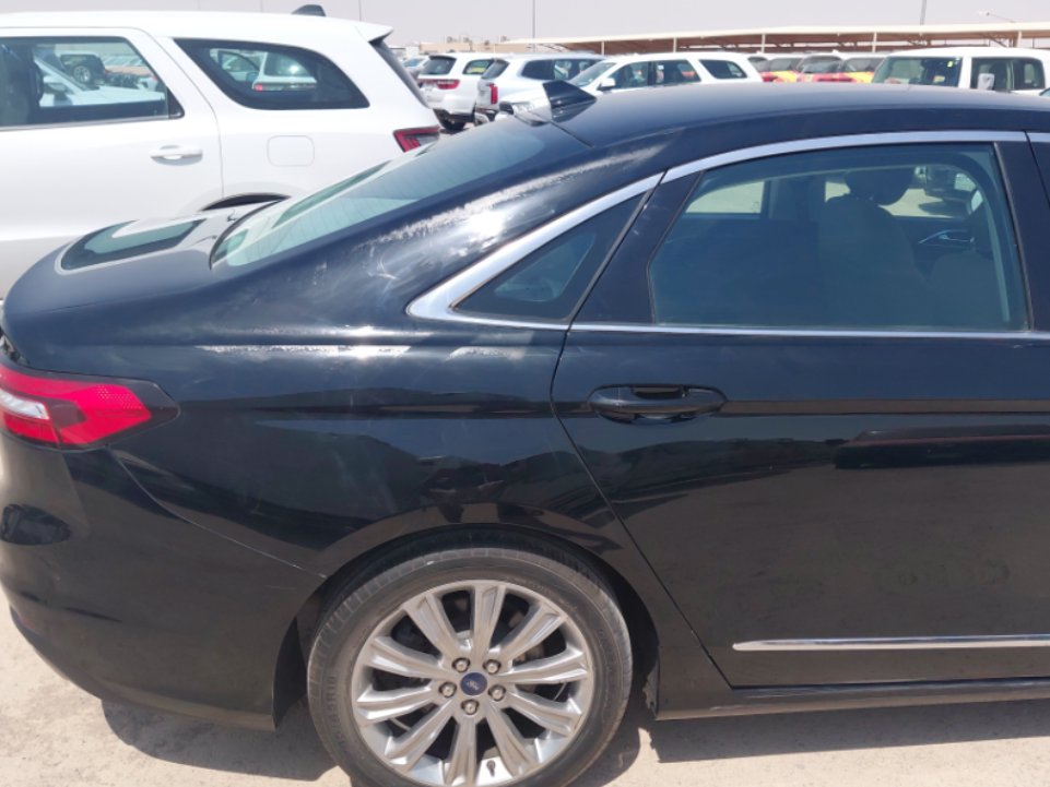 Ford Taurus  2020 image