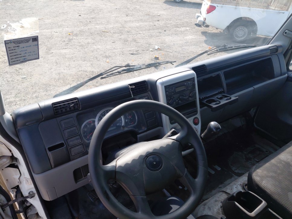 Mitsubishi Canter FUSO 2017 image