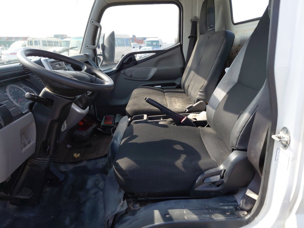 Mitsubishi Fuso FUSO 2017 image