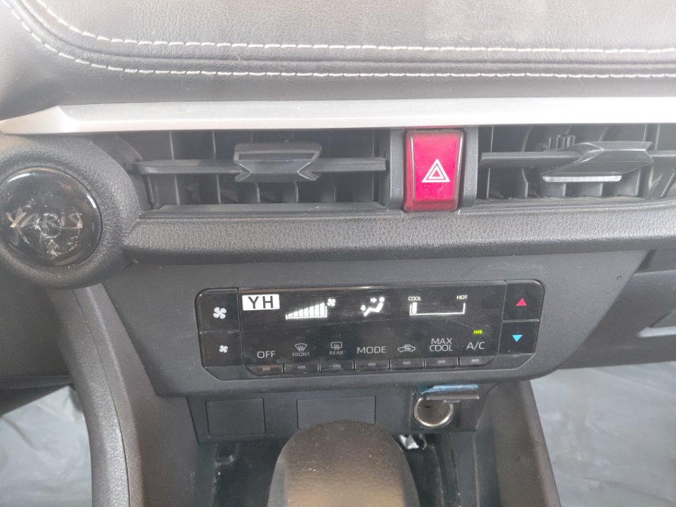 Toyota Yaris Y PLUS 2024 image