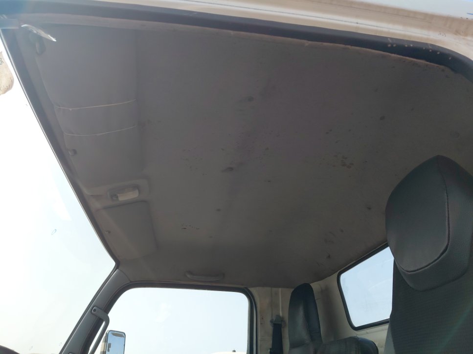 Mitsubishi Canter FUSO 2017 image