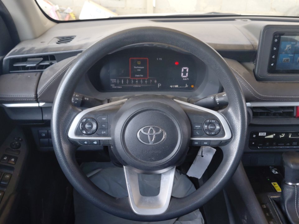 Toyota Yaris Y PLUS 2024 image
