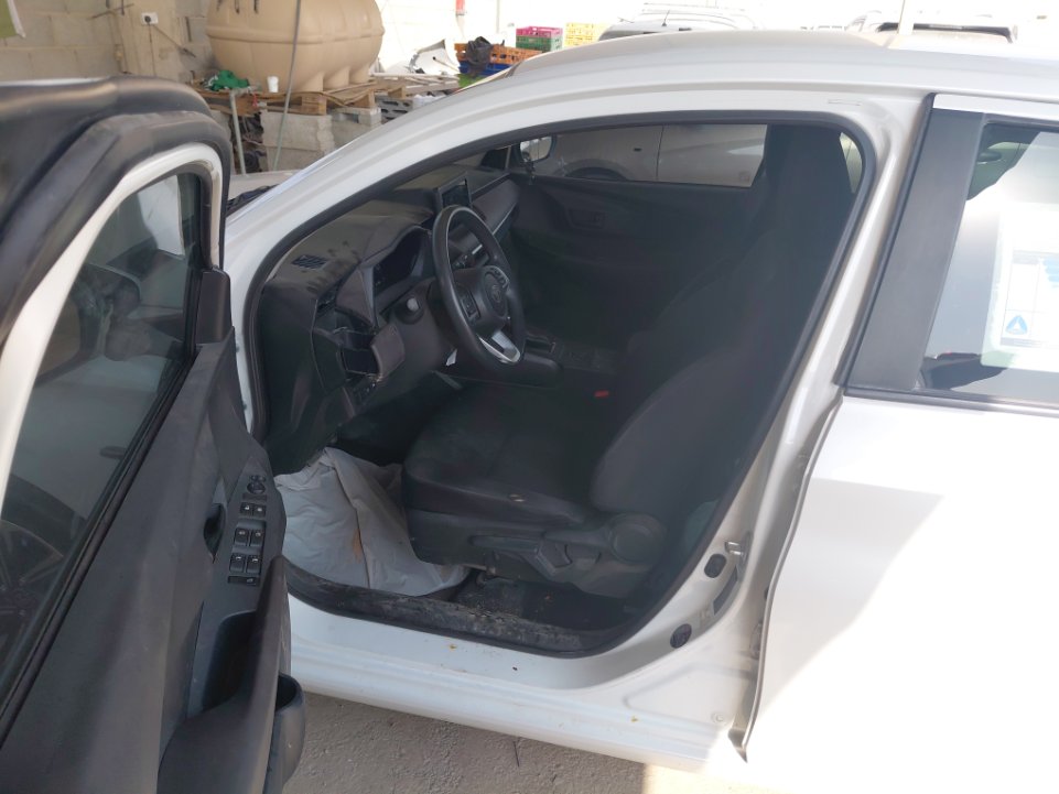 Toyota Yaris Y PLUS 2024 image