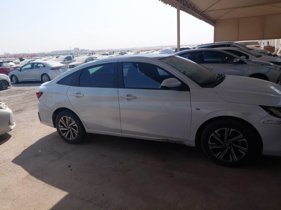 Toyota Yaris Y PLUS 2024 image