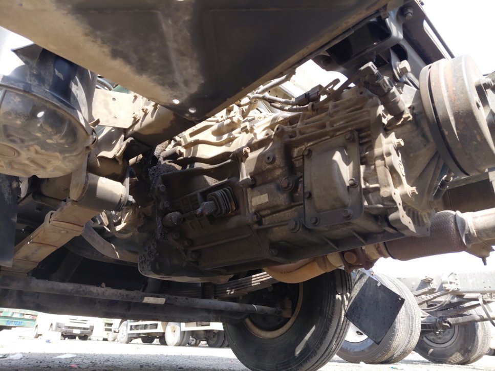 Mitsubishi Canter FUSO 2017 image