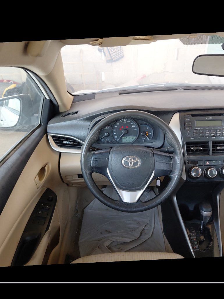 Toyota Yaris Y FLT 2020 image