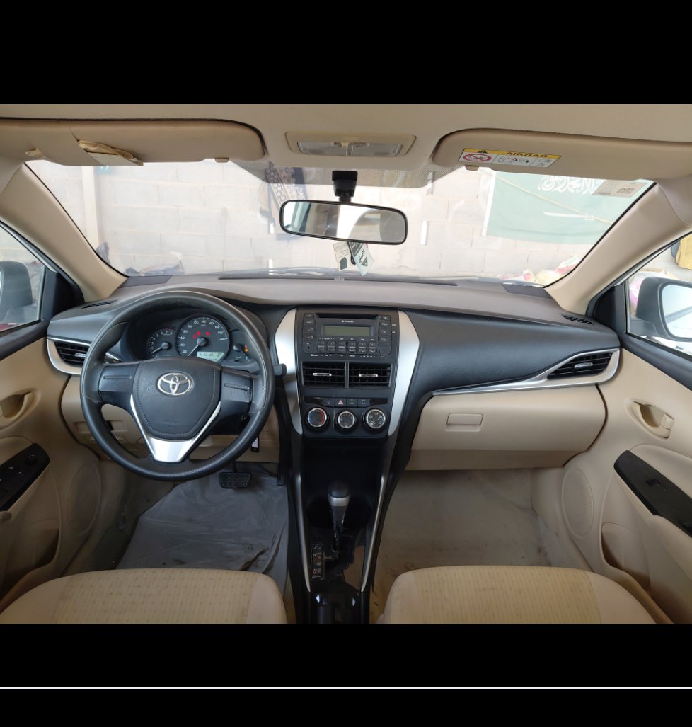 Toyota Yaris Y FLT 2020 image