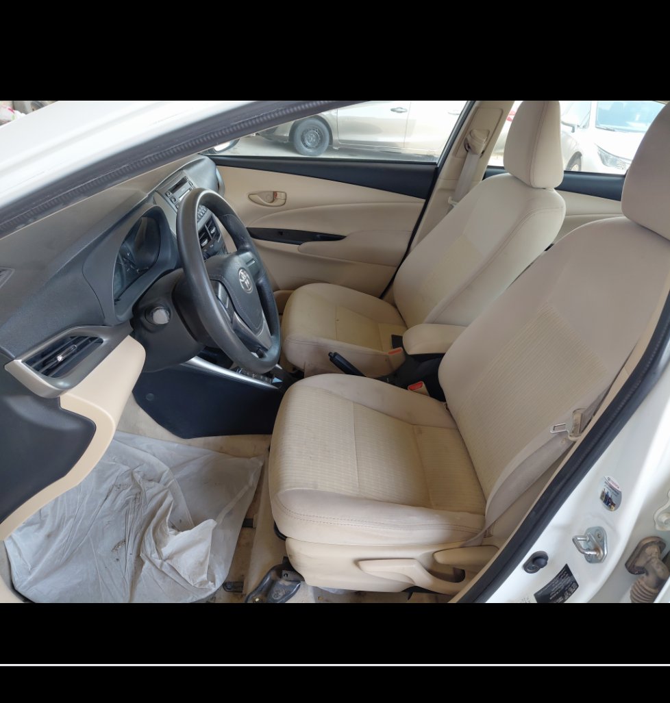 Toyota Yaris Y FLT 2020 image